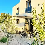 La Merion Villa